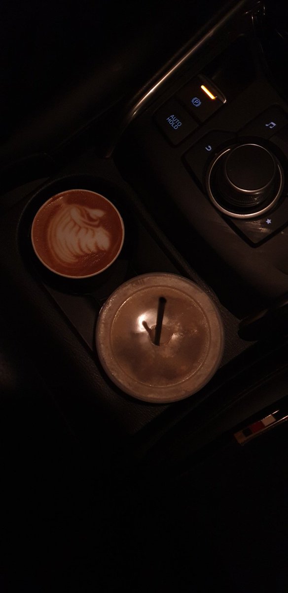 نسترجع الذكريات لكن هالمره بالسنه الرابعه 💓💓💓💓💓💓
الحمدلله على افضل قرار ، واخترت اشارك ٢٩ اغسطس مع شخص عزيز جدا واوتن النهضة 💓