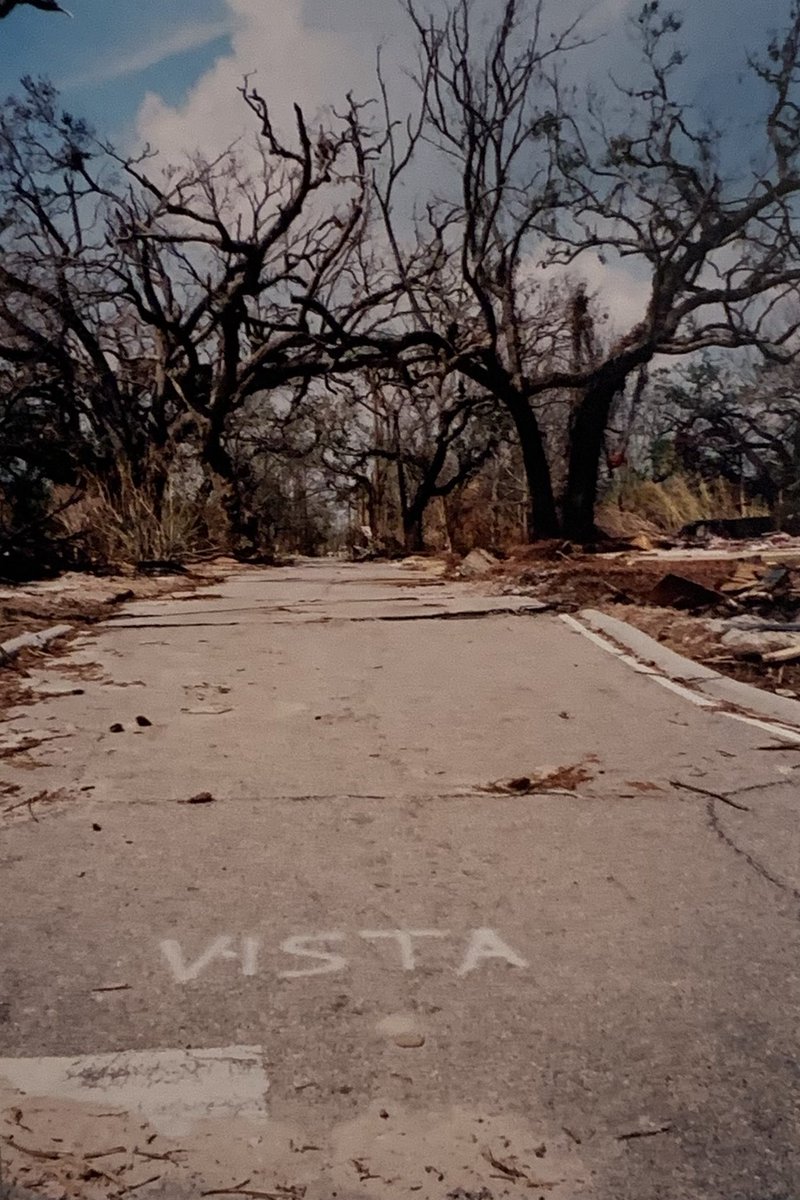 KellyMSMom's tweet image. 20 years ago tonight was the longest night ever. So deeply thankful my family all survived!