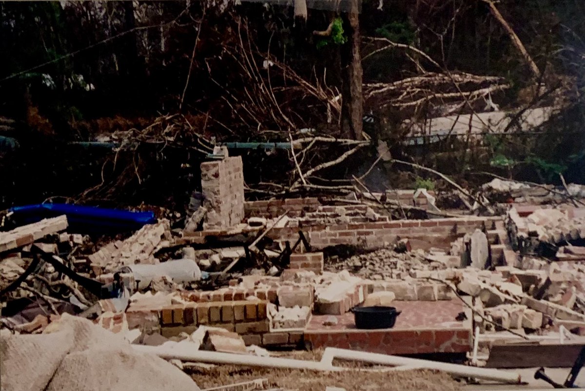 KellyMSMom's tweet image. 20 years ago tonight was the longest night ever. So deeply thankful my family all survived!