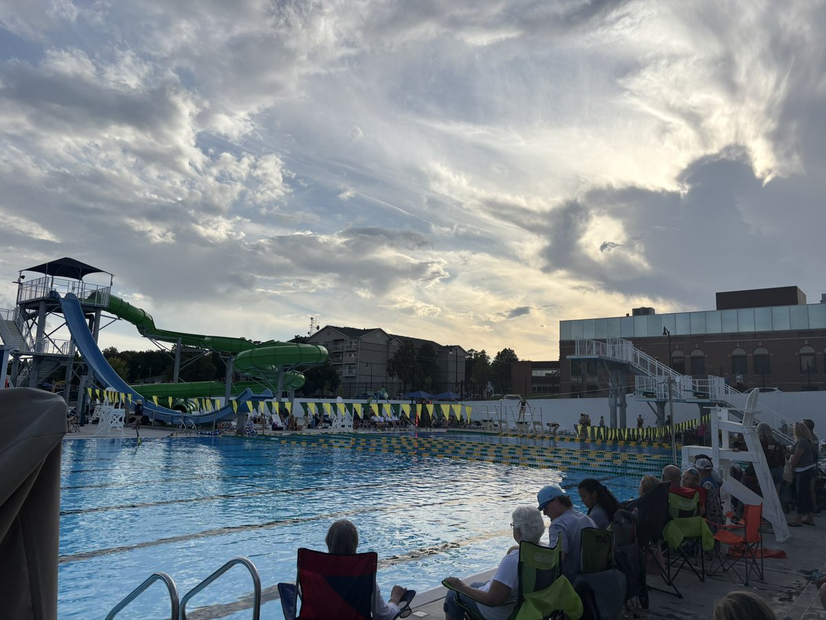 It may be tough to beat this for my first ever extracurricular event at <a href="/FargoNDSchools/">Fargo Public Schools</a>.  It is the first ever outdoor swim meet in North Dakota. Great job by everyone to make this happen. #strongertogether