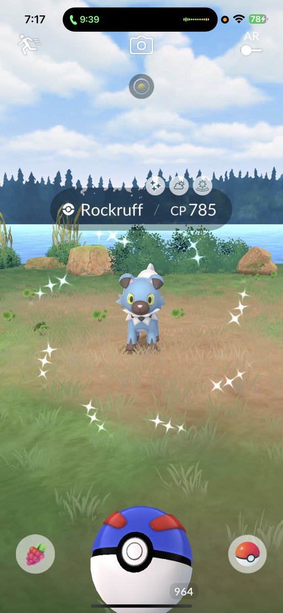 Omg 😱 just caught shiny ✨ Rockruff 😍

#pokemongo #pokemon #gaymer #teaminstinct #shinyhunter #ShinyPokemon