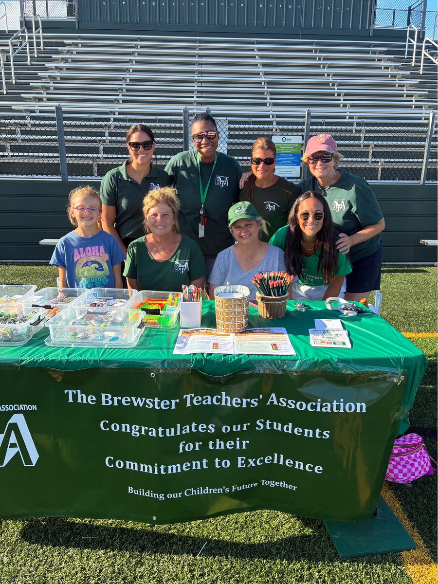 Great to see so many families and community members at Back to the Den! 🐾 The BTA was proud to be part of this event and connect with everyone as we kick off another great school year. 💙 #BTApride #BackToTheDen