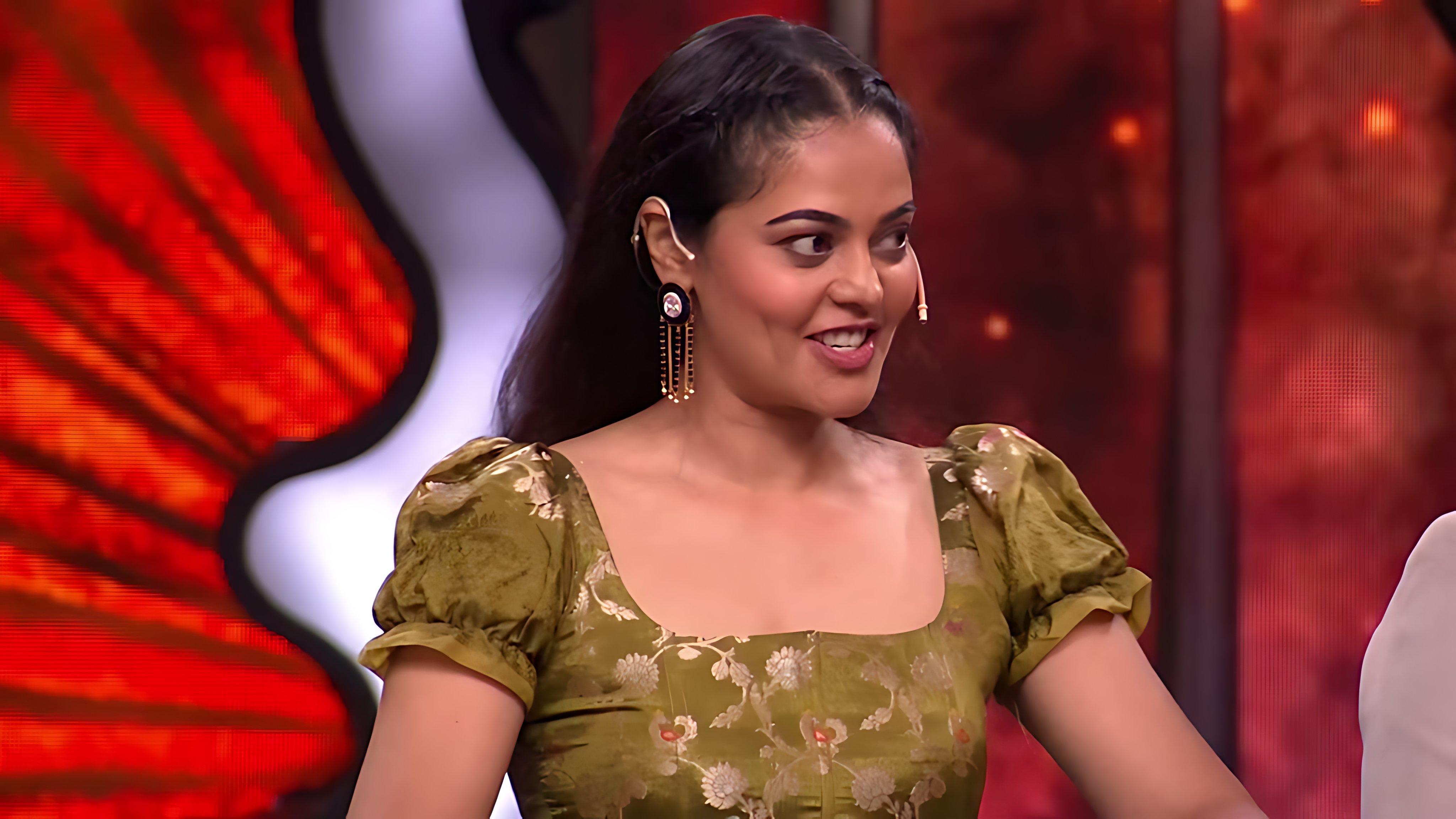 Instagram viral photos leaked selfie clothless romantic onlyfans Pinterest redit pictures  of her juicy curves saari backless salwar shirt ceamy figure tiktok, Imdb, Flickr, Tumblr cleavage exposing navel show armpit juicy lip navel,iduppu,kiss smooch Email Id, WhatsApp Number,