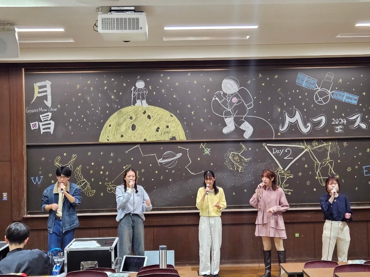 私たちgiftedは本日結成1周年を迎えました🎓⭐️
これからも私たちらしく楽しく仲良く続けていきますので、どうぞ応援よろしくお願いします🙌🏻