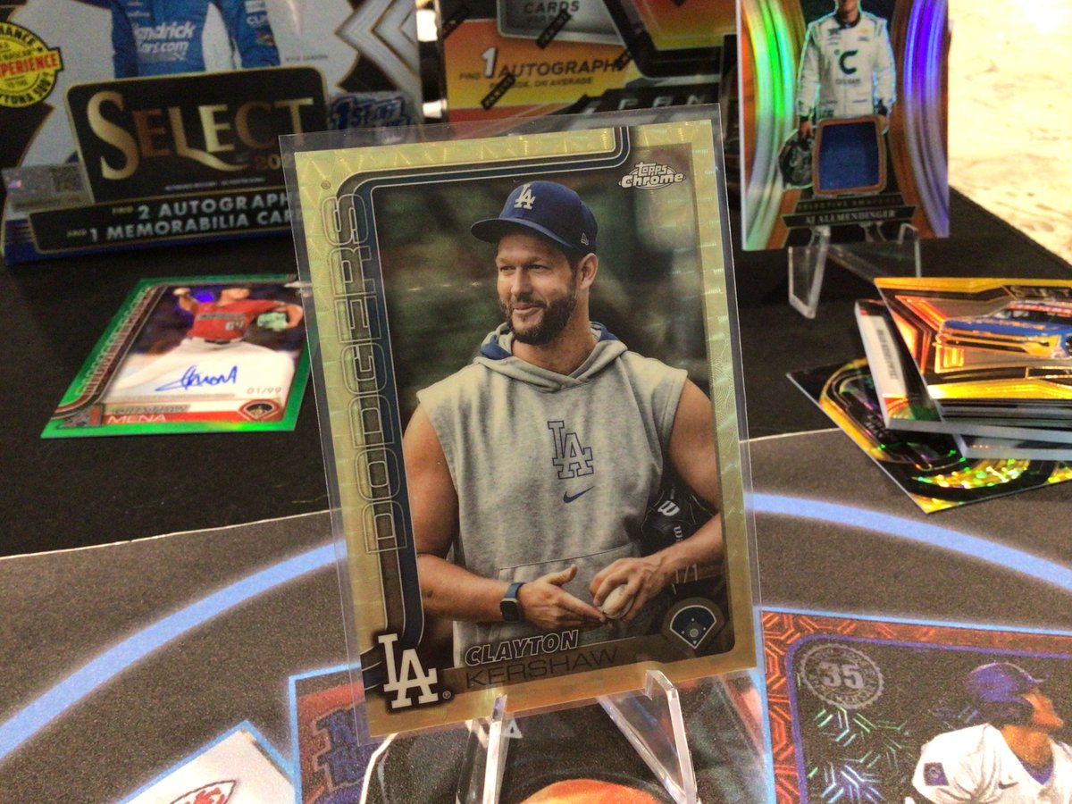 I was so excited I forgot to post the pic….  1/1  Clayton  Kershaw  Superfractor  
<a href="/CardPurchaser/">Card Purchaser</a> <a href="/Topps/">Topps</a> <a href="/ClaytonKersh22/">Clayton Kershaw</a>