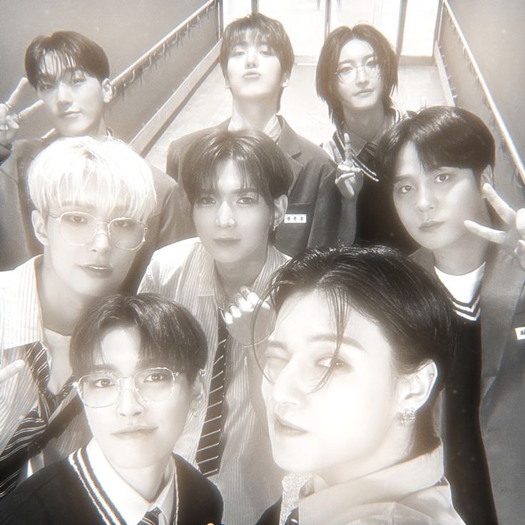yeosangstits's tweet photo. if ateez were makeup ₊˚⊹ᰔ with no explanation

⏔⏔⏔ ꒰ ᧔ෆ᧓ ꒱ ⏔⏔⏔

a thread for #sillytinys https://t.co/dxp66ugyJR