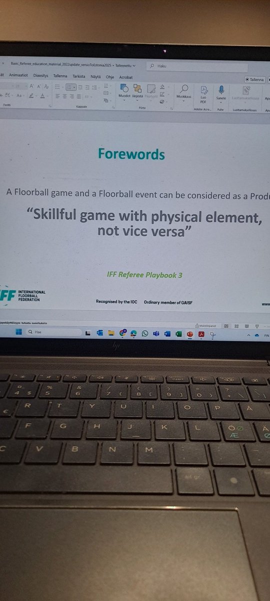 Näillä alkusanoilla kohti Viron #salibandy erotuomarikoulutuspäivää.

#floorball #referees #tallinn