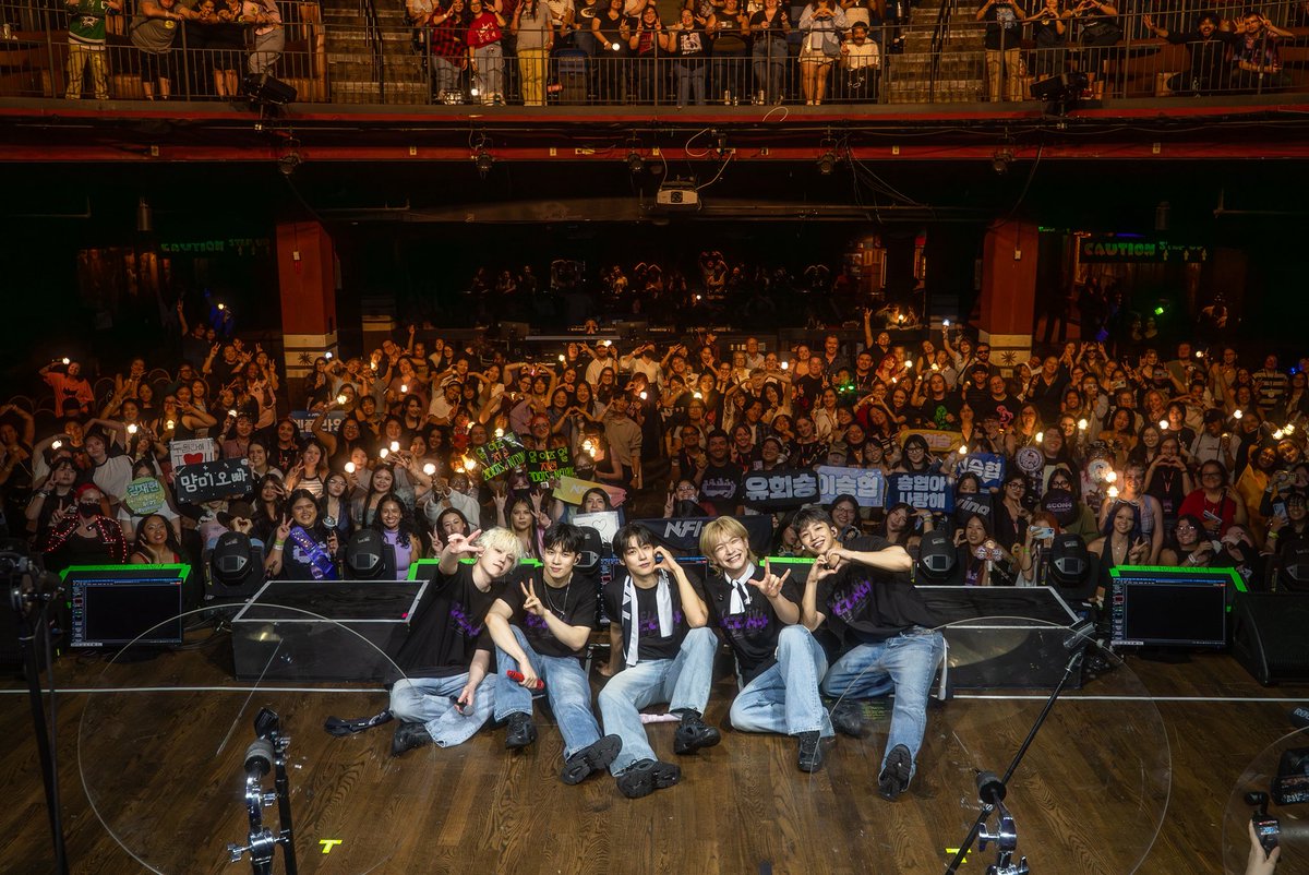 N.FLYING [&amp;CON4: FULL CIRCLE]
in DALLAS, TX!

<a href="/NFlyingofficial/">엔플라잉 (N.Flying)</a> 
#엔플라잉 #NFLYING #엔콘 #FULL_CIRCLE