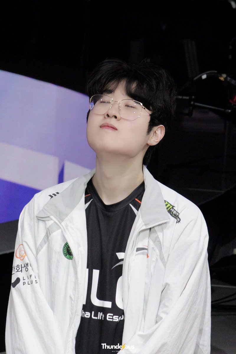 250829 LCK HLE vs NS

우리만의 천사 우제⚡🧡

#Zeus #최우제 #제우스 #HLEWIN
