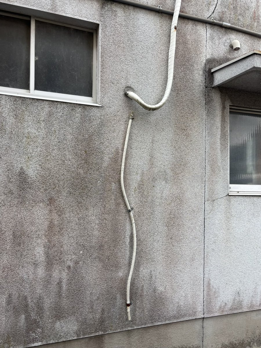 冨井大裕〈今日の彫刻250830〉