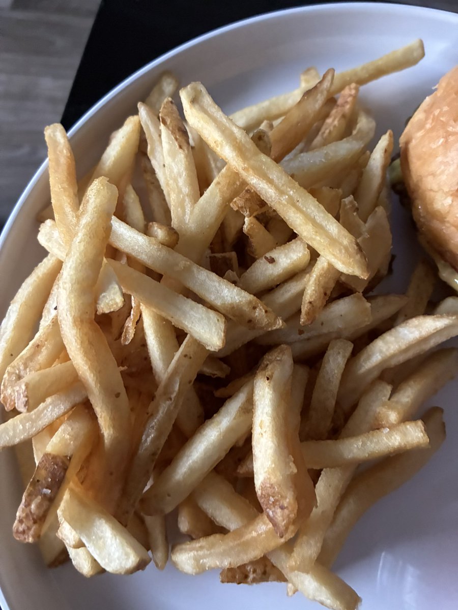 JCole2195's tweet photo. 2025 is the #YearOfTheFry
#32
Smashburger
5.5/10 https://t.co/P4H3jmD5ib