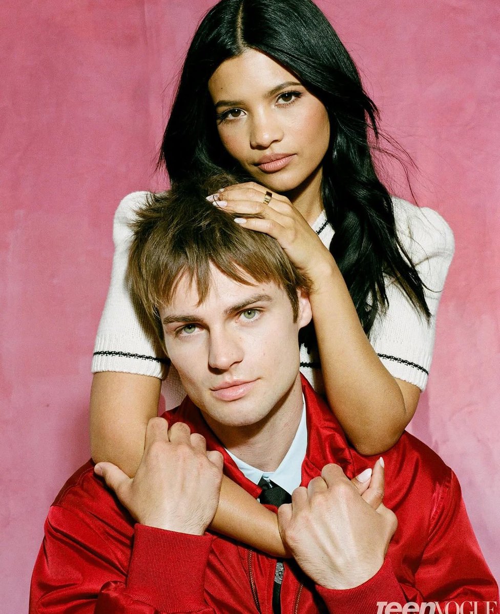 THEY GOT THE HENNESSYYYY