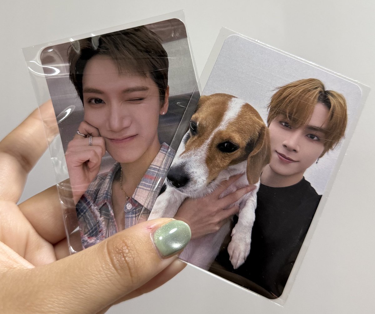 got my wayv run for time merch wuwuwuw 🥹🥹 

THESE PCS ARE EVERYTHING TO ME