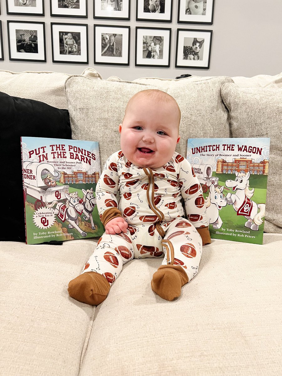 mandybrianne's tweet image. Gameday Eve Traditions: football jammies and our fav football books 🏈❤️