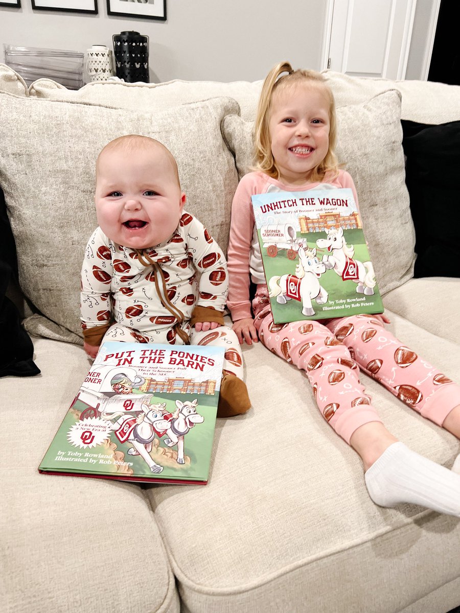 mandybrianne's tweet image. Gameday Eve Traditions: football jammies and our fav football books 🏈❤️