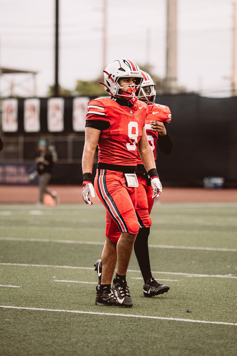 Week 1 vs Mater Academy
- 2 sacks
- 1 tfl
- 5 tackles
(film verified)
<a href="/DelgadoEddie/">Eddie Delgado</a> <a href="/DoralAcademy_FB/">Doral Academy Football</a> <a href="/guardo66/">coach guardo # no🐂🐂🐂💩💩💩💩</a> <a href="/coachfoley1/">Craig Foley 🏈</a>