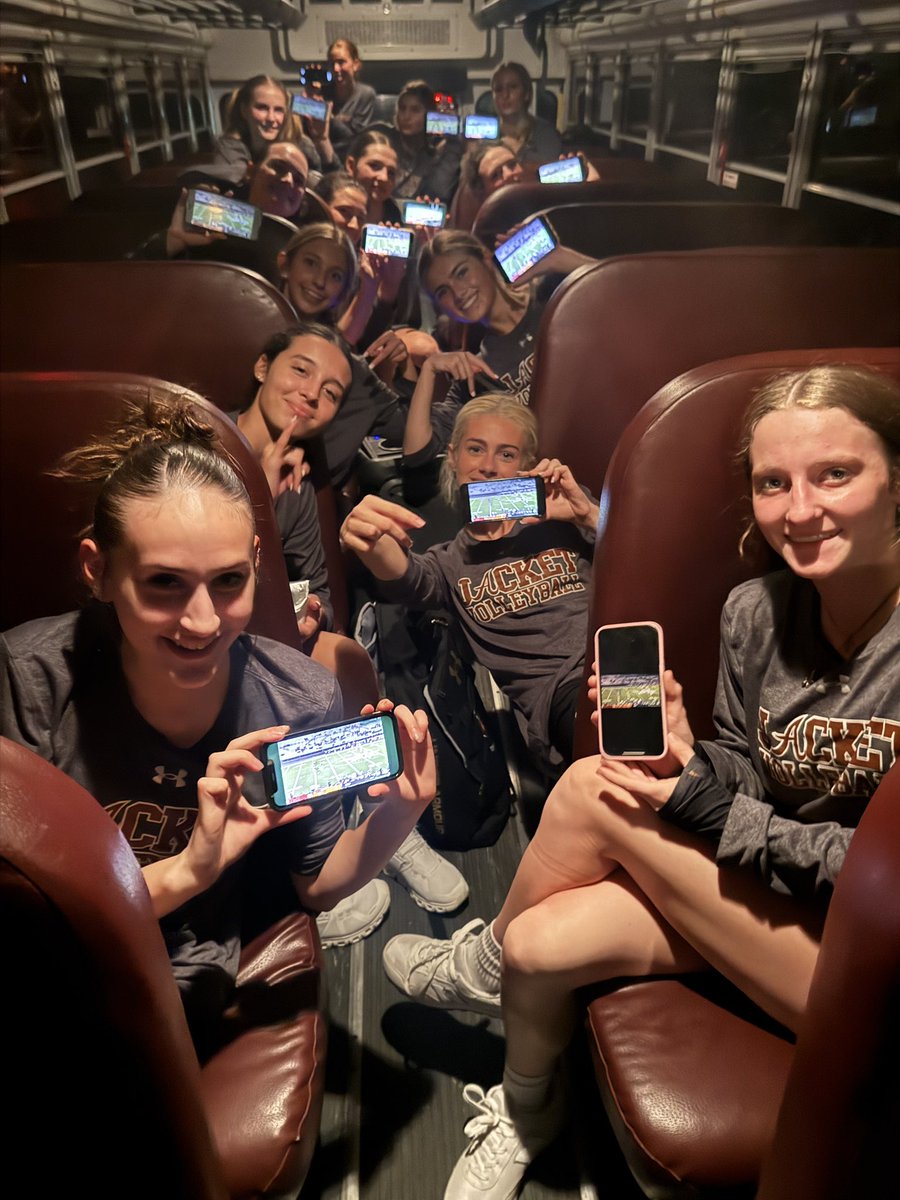 Alvin Yellowjacket Volleyball (@alvinjacketvb) on Twitter photo Headed home from our District Win at @ Pasadena Memorial… watching and cheering for our <a href="/alvin_jacketfb/">Alvin Football</a> boys as they take on Bastrop!! Let’s Go Jackets!!
#JPND Headed home from our District Win at @ Pasadena Memorial… watching and cheering for our <a href="/alvin_jacketfb/">Alvin Football</a> boys as they take on Bastrop!! Let’s Go Jackets!!
#JPND