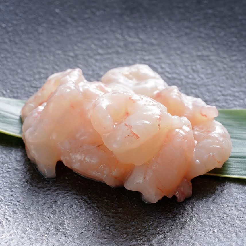 ginza_cruise's tweet photo. 今年も9月1日より星のなる木のおせちを販売します！

限定予約販売ですのでどうぞお早めにご検討下さい。
2026年は星のなる��のおせちでぜひご家族と新年をお迎えください！

https://t.co/NfzflOIAZz

日本料理　青山星のなる木 https://t.co/Tra3Tg7Opt