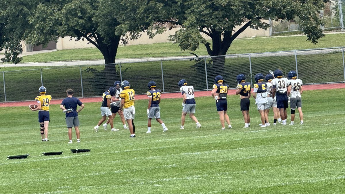 Great day to see ⁦<a href="/CarletonFB/">Carleton Football</a>⁩ on the practice field ⁦<a href="/CarletonCollege/">Carleton College</a>⁩.  Ready for a great season ⁦<a href="/CoachJournell/">Tom Journell</a>⁩ .  #keepstackin . Let’s go ⁦<a href="/CarletonKnights/">Carleton Knights</a>⁩