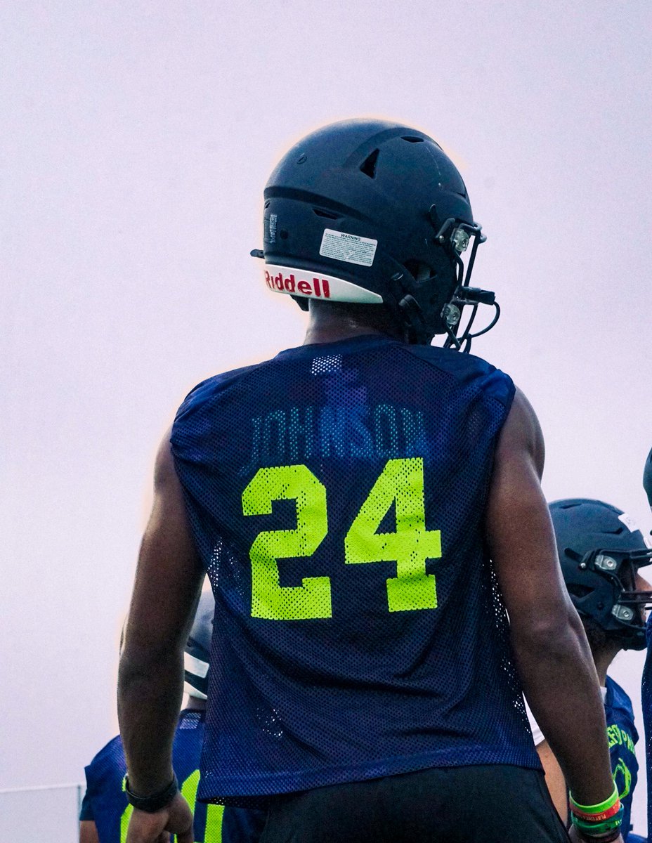 Preseason stats over 3 games : 
6.5 Tackles 
3 TFL
4 Sacks 
PBU 
FG block 

Can't wait for what the regular season holds!  

hudl.com/v/2SXKg6