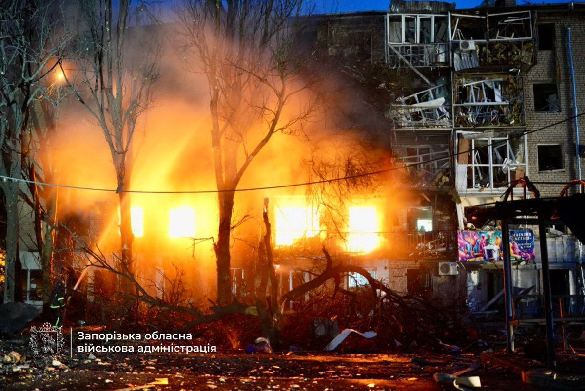 NAFOvoyager's tweet photo. russians are f*cking terrorists — and the so-called “democratic” world just lets it happen. 

Another apartment building has been hit — this time in Zaporizhzhia. https://t.co/HLBhmbrUal
