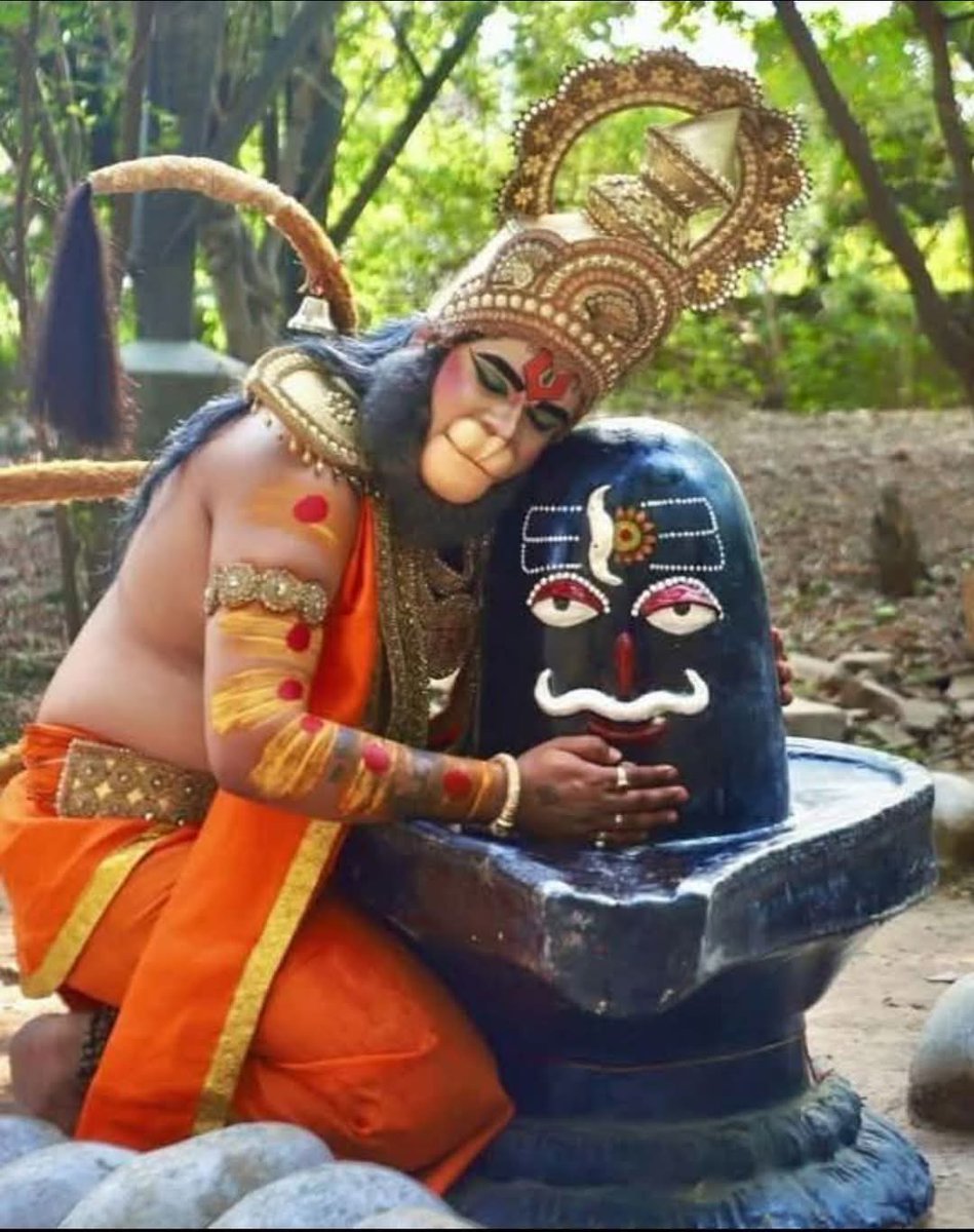 सभी सनातनी भाइयों और बहनों को आज शनिवार की सुबह का राम राम जी 🙏 

जय श्री राम 🚩 
जय श्री कृष्ण 🚩 
जय श्री हनुमान 🚩 

#ॐ_हं_हनुमंते_नमः🙏