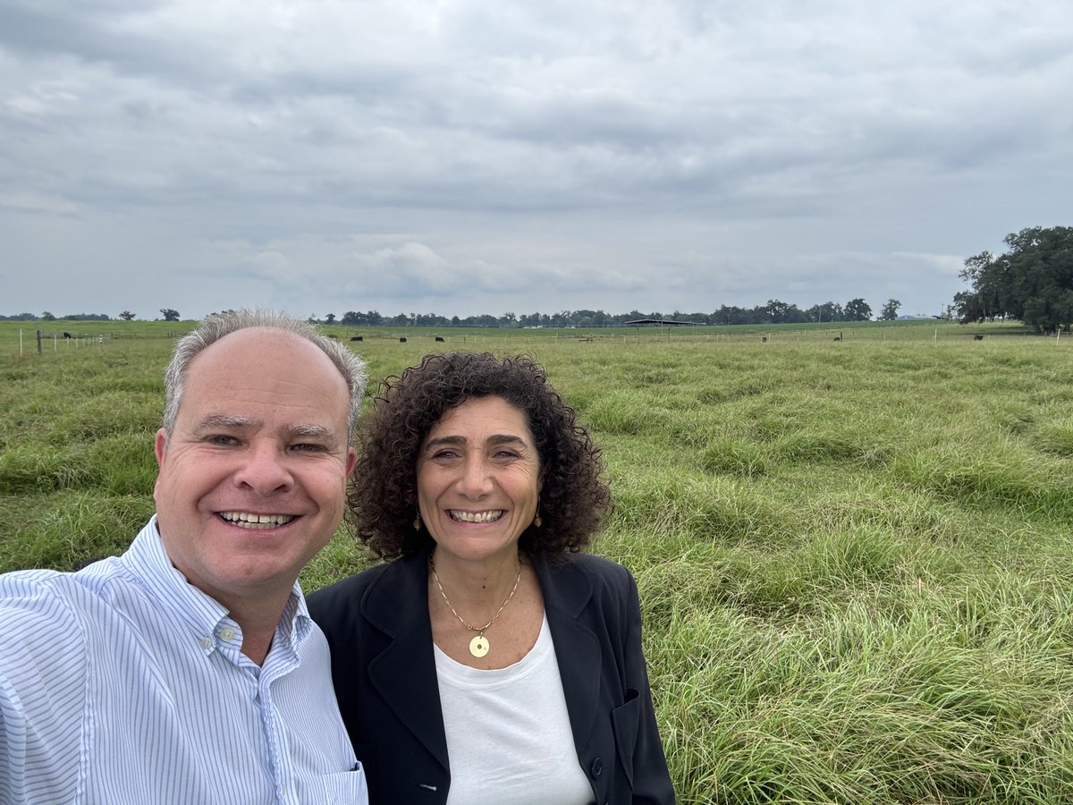 dubeux's tweet photo. Today we hosted Prof. Francesca Cotrufo from Colorado State University at UF IFAS NFREC Seminar Series! It was a great visit, with lessons learned and prospects for future collaboration! ⁦@UF_IFAS⁩ ⁦@UFIFASAgronomy⁩ ⁦@ufifasnfrec⁩ https://t.co/sdpjg1WGBL