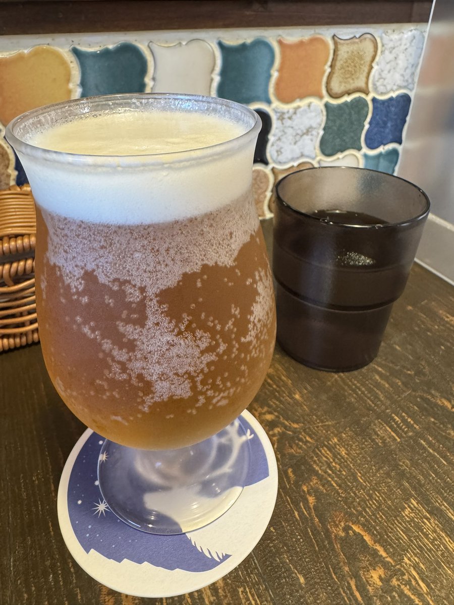 定期的にお世話になっております。
鶏ベースで好きなのはcase-K
クラフトビール🍻も最高なんだよね🥲
個人的に流れてるBGMが刺さる😎
<a href="/keisuke_caseK/">ramen case-K</a>