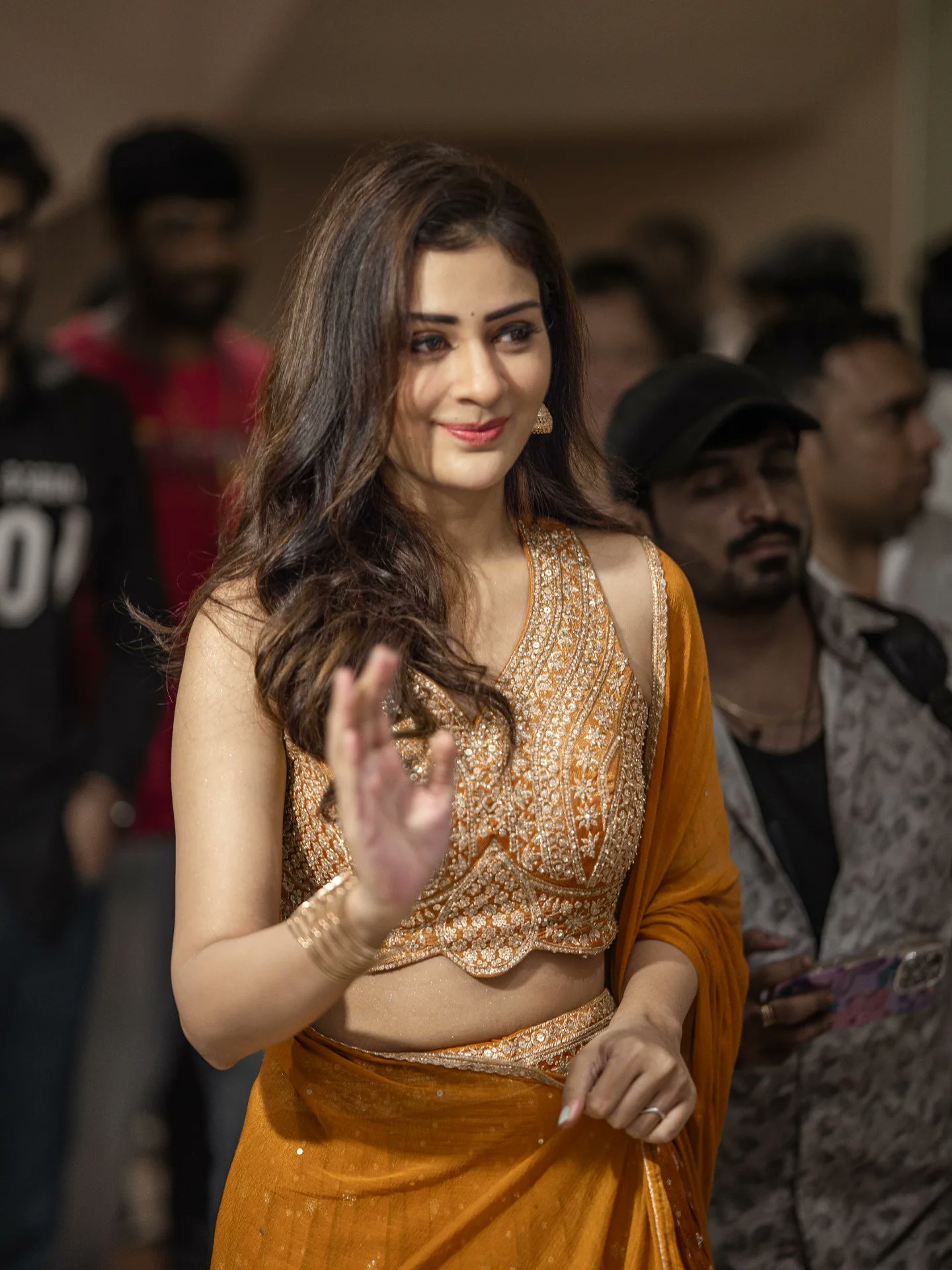 GzkQiDMacAAcRq4?format=jpg&name=large