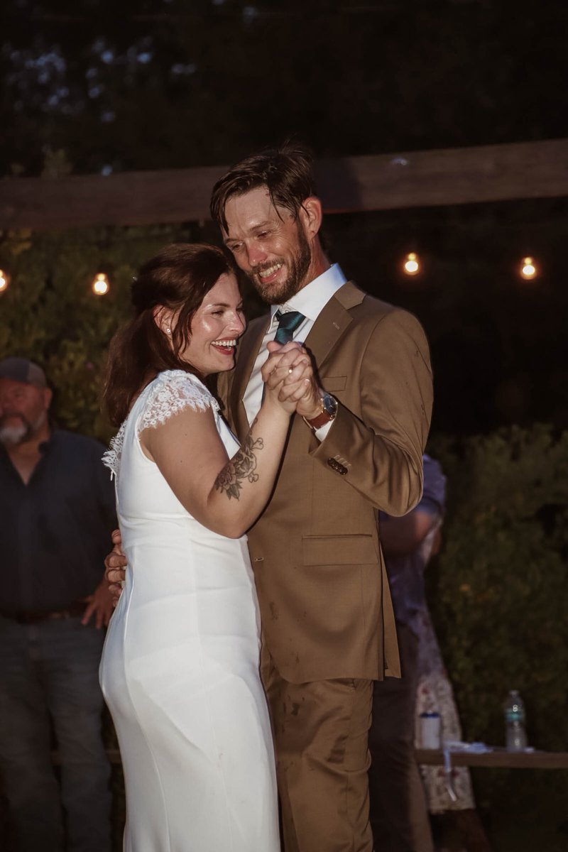 BanditRadioHour's tweet photo. I’d like to brag, but it’s this lady that’s done the impossible.
The rest of my life will be with my best friend by my side, @flcalflady https://t.co/eHOMFWjQiM