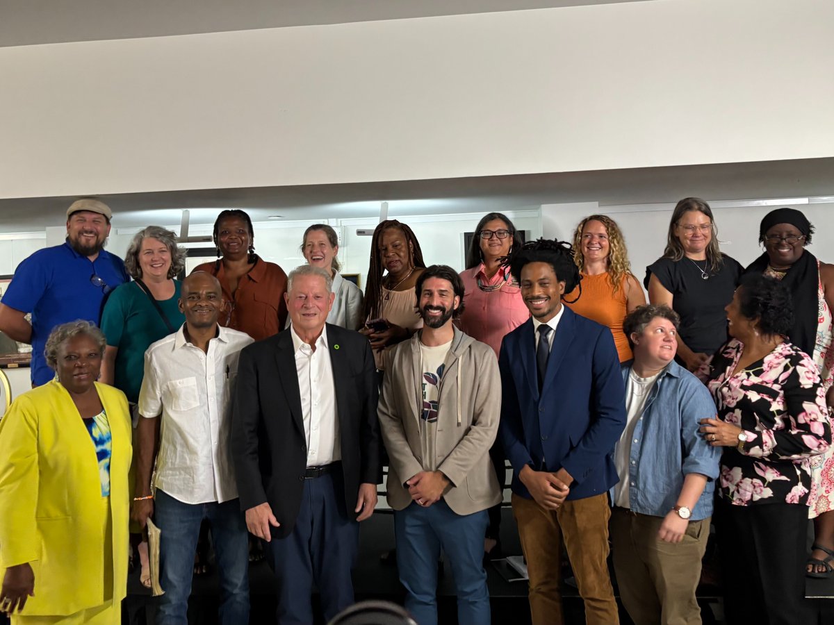 algore's tweet image. I’ve spent the past three days in Louisiana taking part in events organized by local community leaders to highlight the devastating impacts of the climate crisis — from Hurricane Katrina to the region dominated by the petrochemical industry known as Cancer Alley.

I was deeply…
