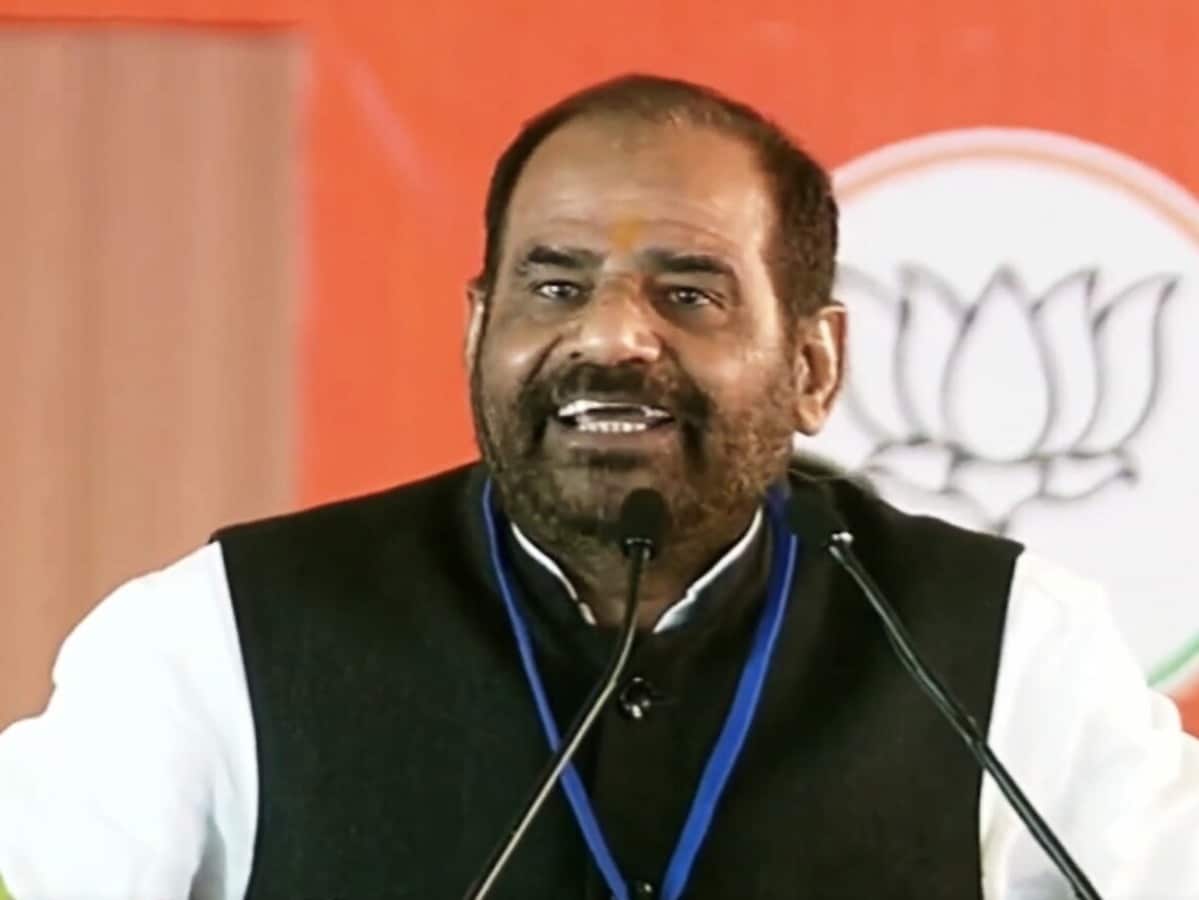 AnilYadavmedia1's tweet image. इधर अब एक नया लफड़ा लोड हो गया है,