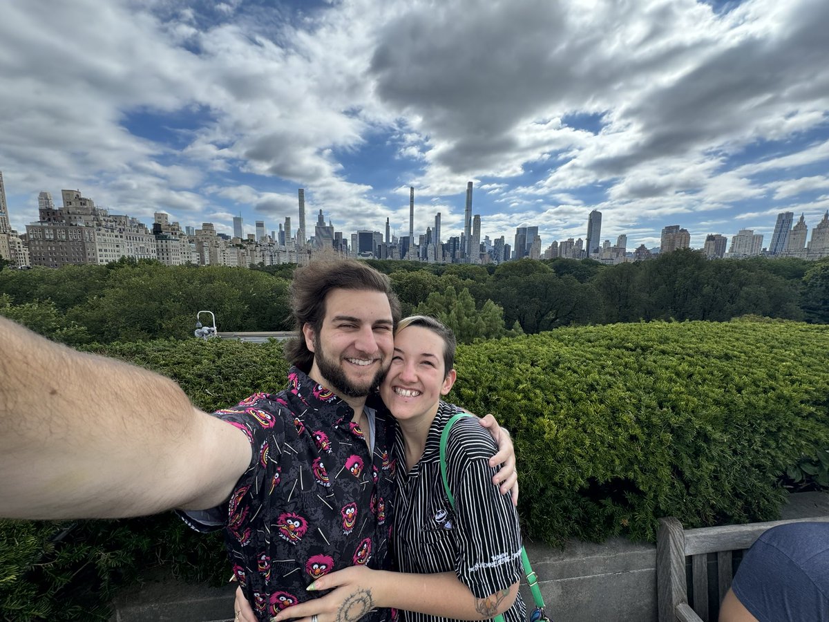 KaggyFilms's tweet image. Been with @HaybaleVoice the love of my life for 9 Years today ☺️

Thanks for always putting up with all my goofy endeavors, my loud yelling during your DnD sessions and being patient with me when I get easily distracted. 

You’ve made my life a joy and each day has been amazing