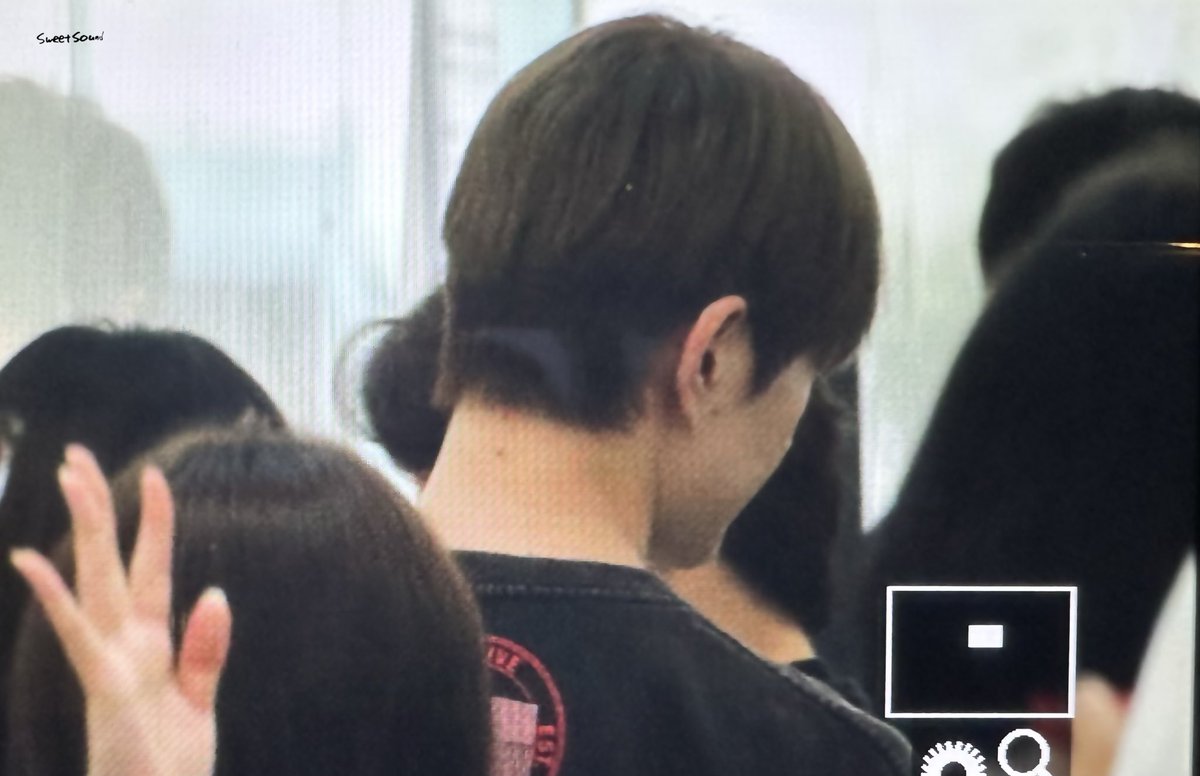 250830 출국

진기야 잘다녀와 

#ONEW #온유 #진기