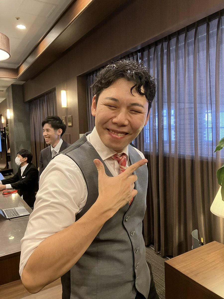 Hikaruページ UqXJEnpW_200x200.jpg