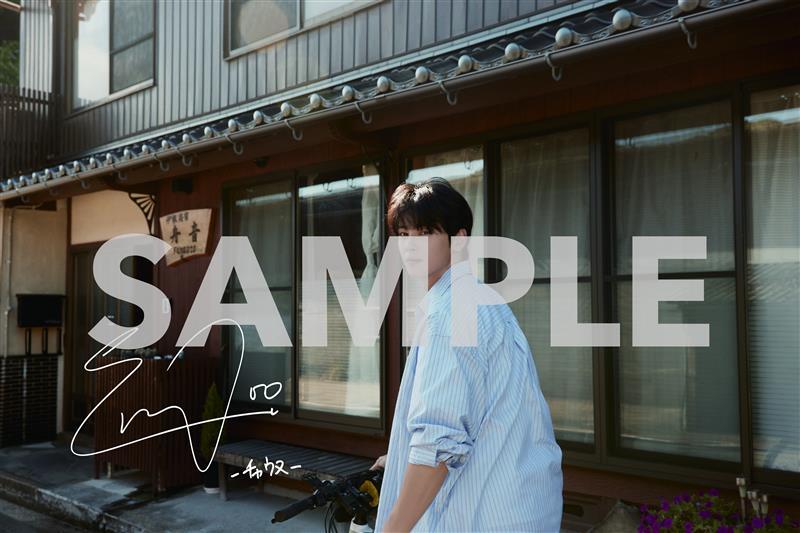 チャウヌ】 2025 CHA EUN-WOO OFFICIAL PHOTO BOOK [ME : UNBOX] に