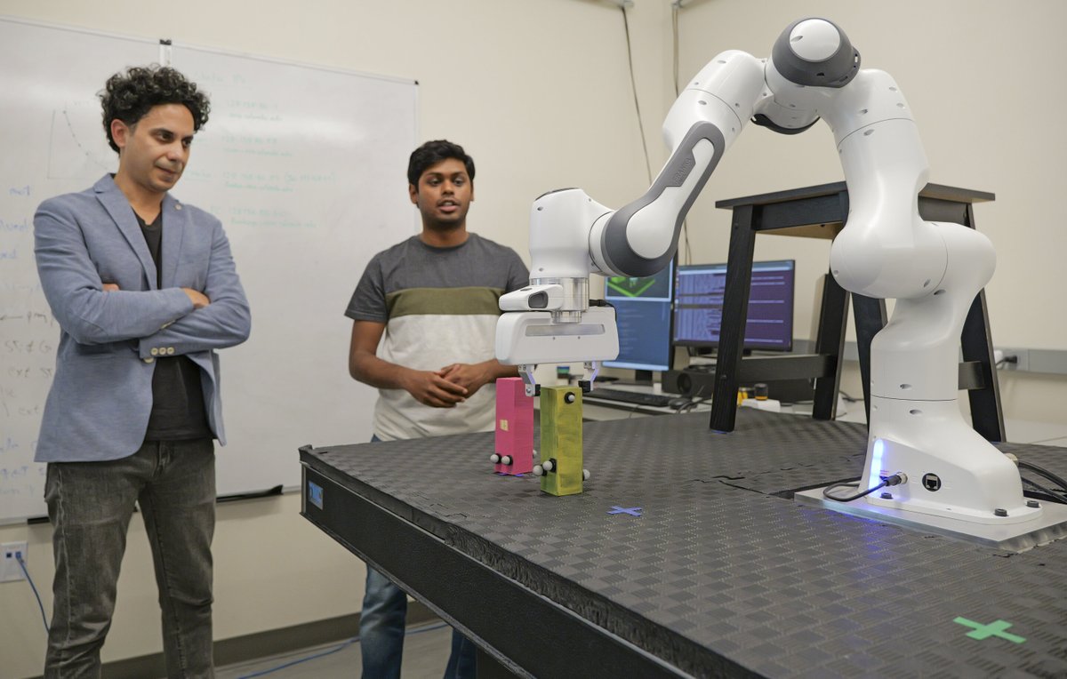 TeamOnwords's tweet image. Robot Regret Robots That Learn from Mistakes

A new AI breakthrough where robots learn from their mistakes, adapting actions like humans. This boosts decision-making, safety &amp;amp; efficiency, paving the way for smarter, more reliable machines.

 #AI #Robotics #Innovation