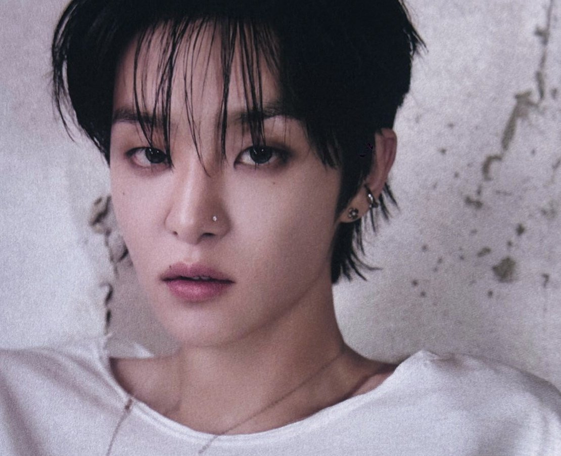 _hourlyjihoon's tweet photo. #JIHOON 📸 https://t.co/ZV6tMP8P9H