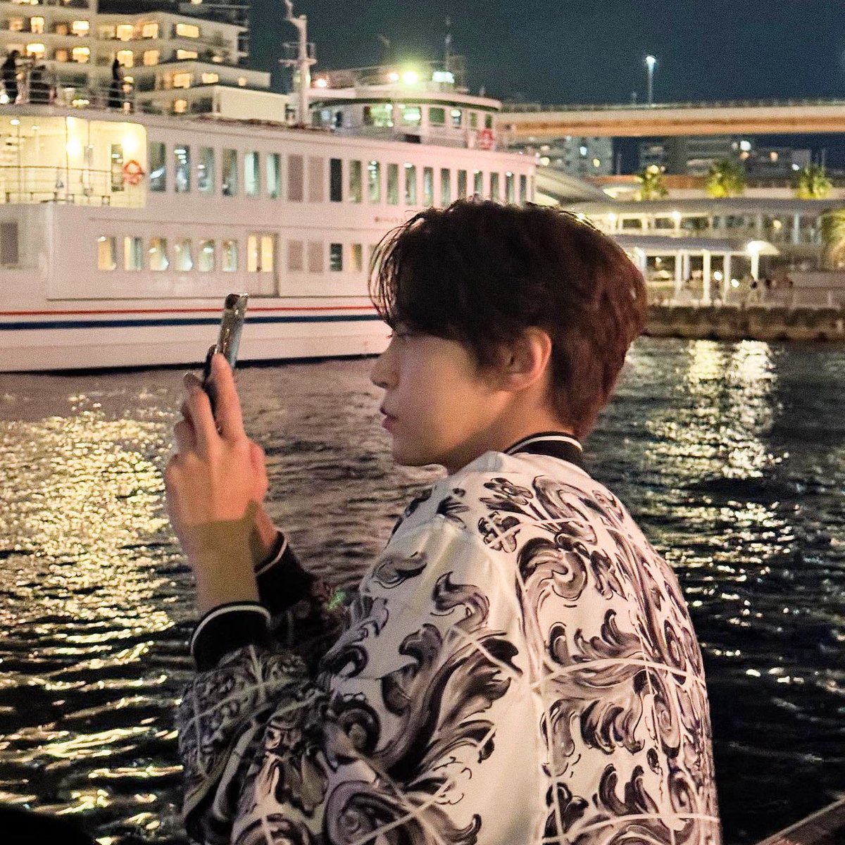 babyjendoie's tweet photo. ไม่ได้สนใจวิวเลยครับ พี่มองแต่หน้าเธอ โคตรสวย https://t.co/sHkvDhbnUn