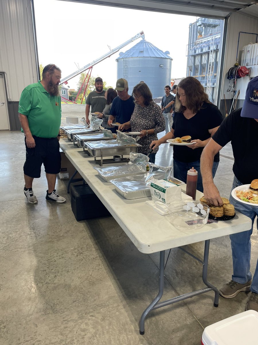 QuadeSteve's tweet photo. @WyffelsHybrids wrapped a great week of customer events. Thanks to all of the customers who joined us this, it was our privilege to say THANK YOU! https://t.co/njbkq2vhFG