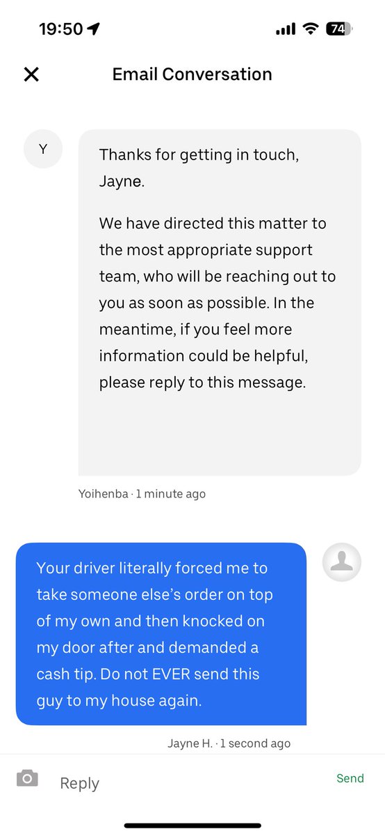JayneHamiltonBC's tweet photo. Ordered from @UberEats tonight and ended up fearing for my safety. The driver knocked multiple times when I had drop off selected so I answered anyway (first mistake). He then made me take someone else’s order plus my own. I went to go eat and he came back and demanded a cash tip https://t.co/LaDlgJh0y8