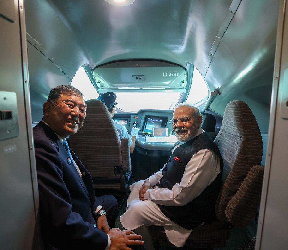narendramodi's tweet image. Reached Sendai. Travelled with PM Ishiba to this city on the Shinkansen.

@shigeruishiba