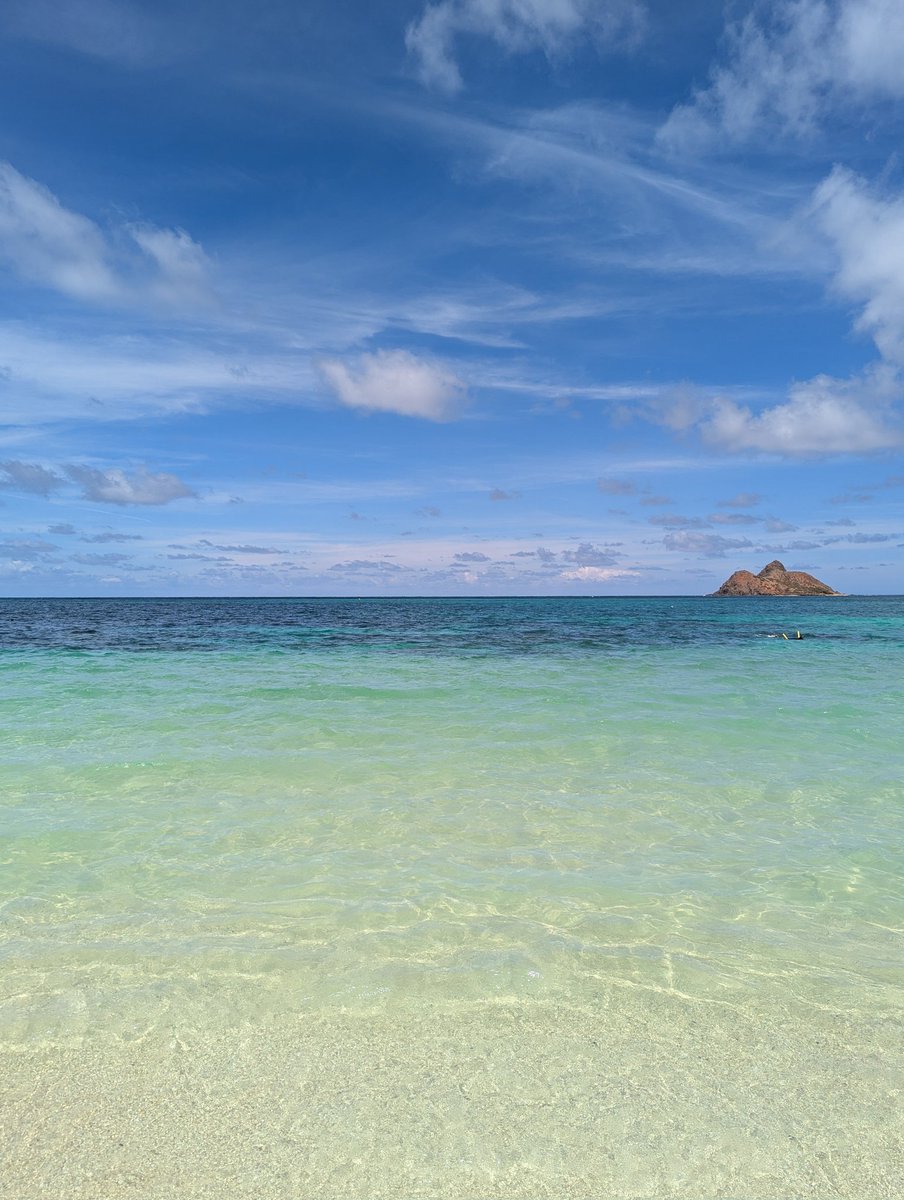 グリアロちゃんとカイルアビーチ行った 