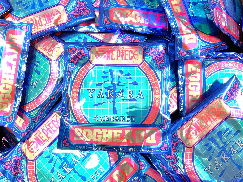ONE PIECE 輩缶バッジ麦わらストア限定　RED BLUE まとめ売り ONE PIECE スタッフ【公式】/ Official on X: 