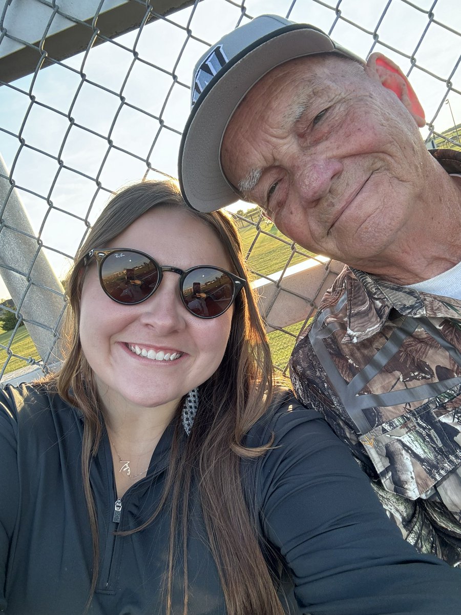 Football Fridays with Grandpa 🏈🐾