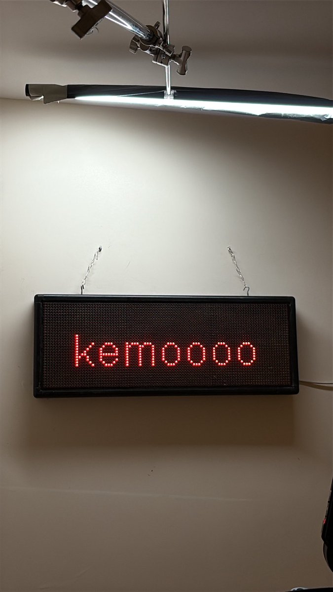 K e m o tweet media