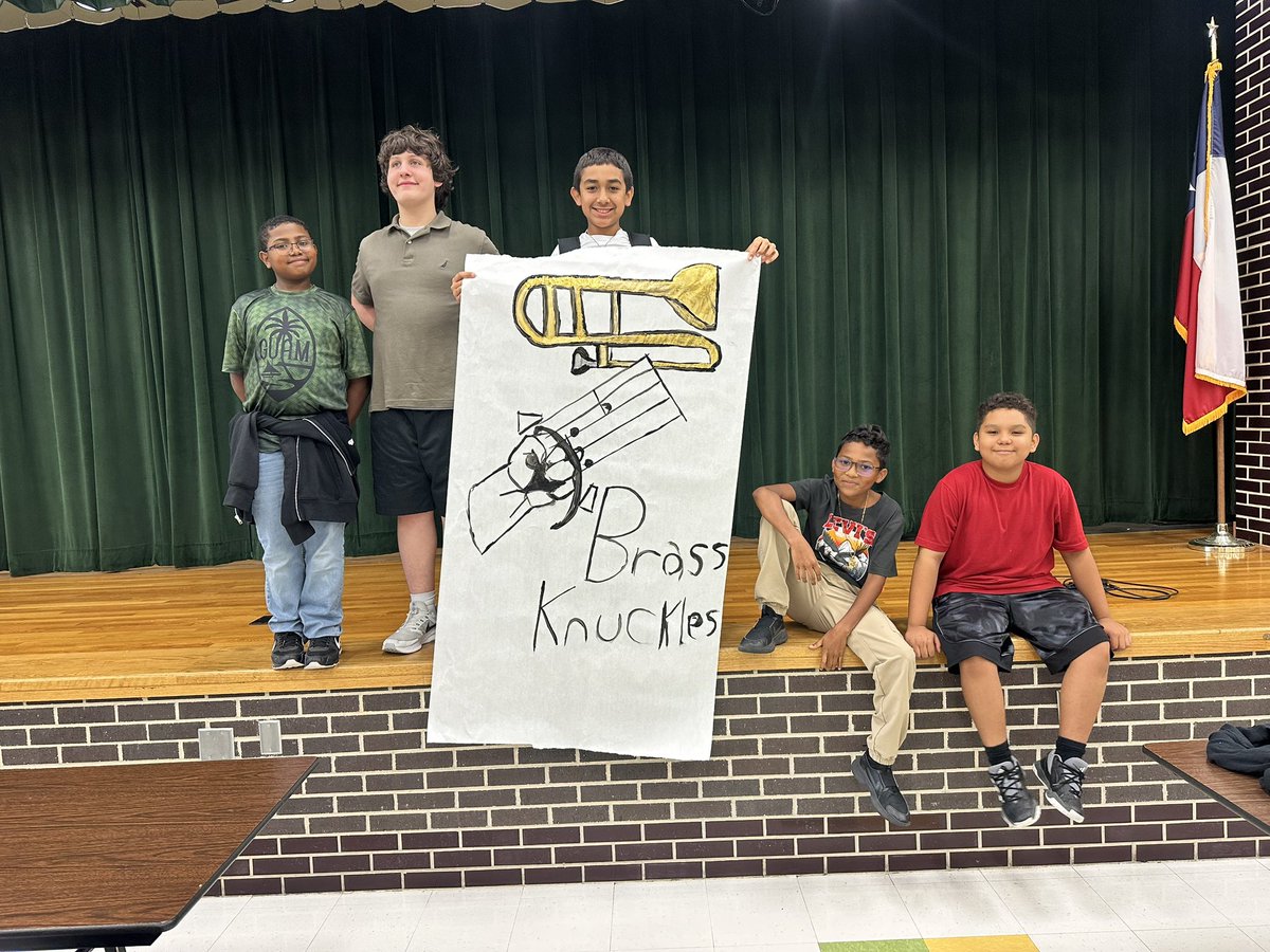 Bernal MS Band tweet media