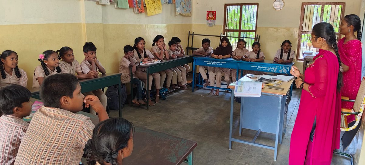 sonacas_ai's tweet photo. The Dept. of AI &amp; ADS launched a Computer Literacy Program with Kilar Palaniandi Pillai MS. Kudos to Monica Karthikeyavelavan &amp; Nishanthi V (III AI) for leading the first session. Grateful to Mgmt &amp; Principal Sir. https://t.co/tfu8luIEwm