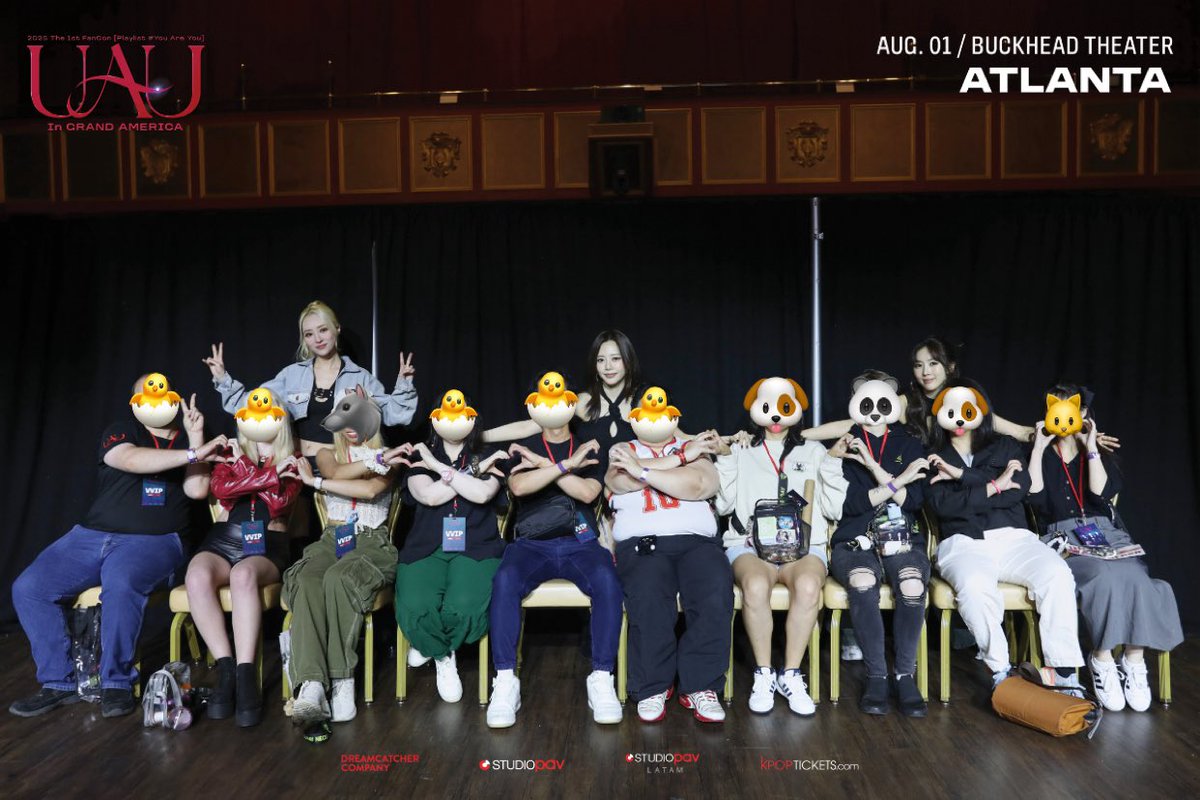atlanta heart chain gang my beloved 🫶

yoohyeon being pouty after the picture because she didn’t have anyone to do a heart with 😭