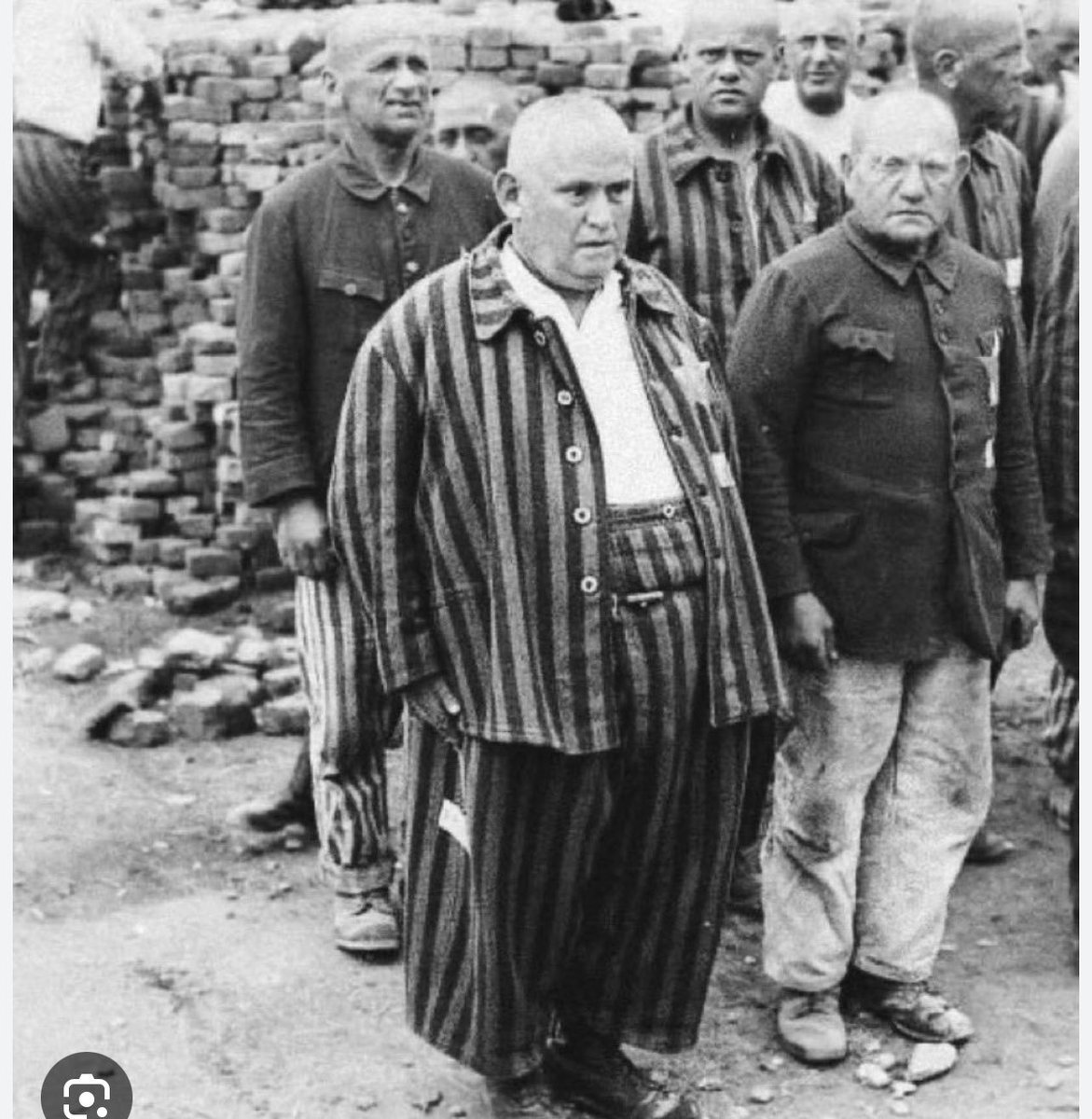 services75304's tweet photo. @israelnewspulse https://t.co/pwePigU1Ro
guess nazis never starved the jews then https://t.co/NILAtot7Fl